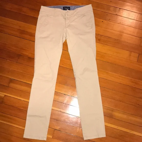 American Eagle Outfitters Low-Rise Skinny Pant - Picture 1 of 4